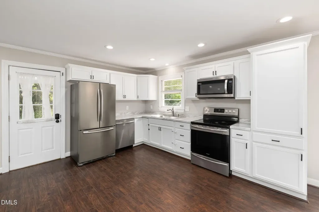 6604 Rex Road Holly Springs NC 27540