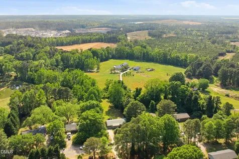 6604 Rex Road Holly Springs NC 27540