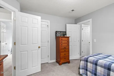 2501 Mary Marvin Trail Fuquay Varina NC 27526