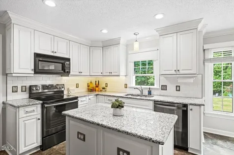 2501 Mary Marvin Trail Fuquay Varina NC 27526