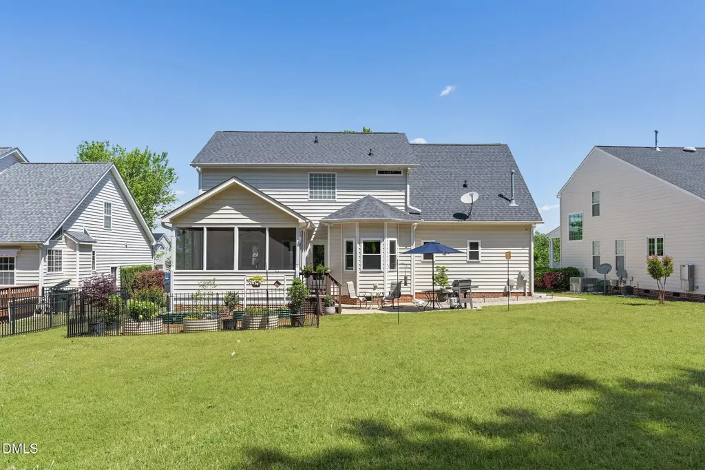 607 Seastone Street Raleigh NC 27603
