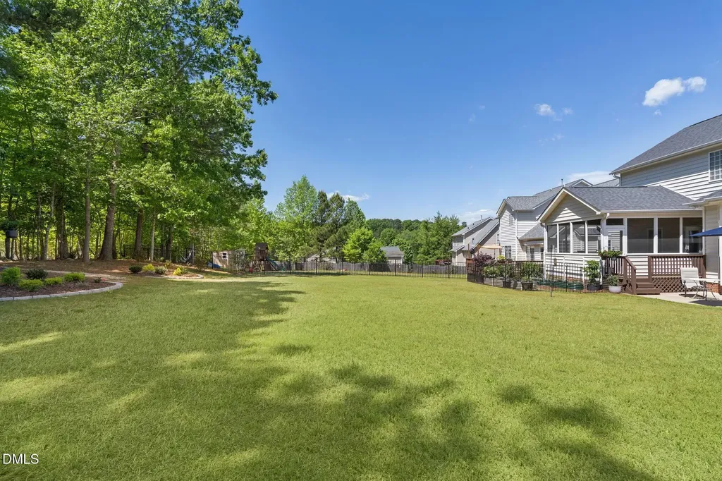 607 Seastone Street Raleigh NC 27603