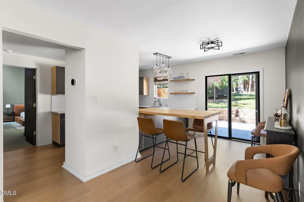 5208 Saddle Court Raleigh NC 27609