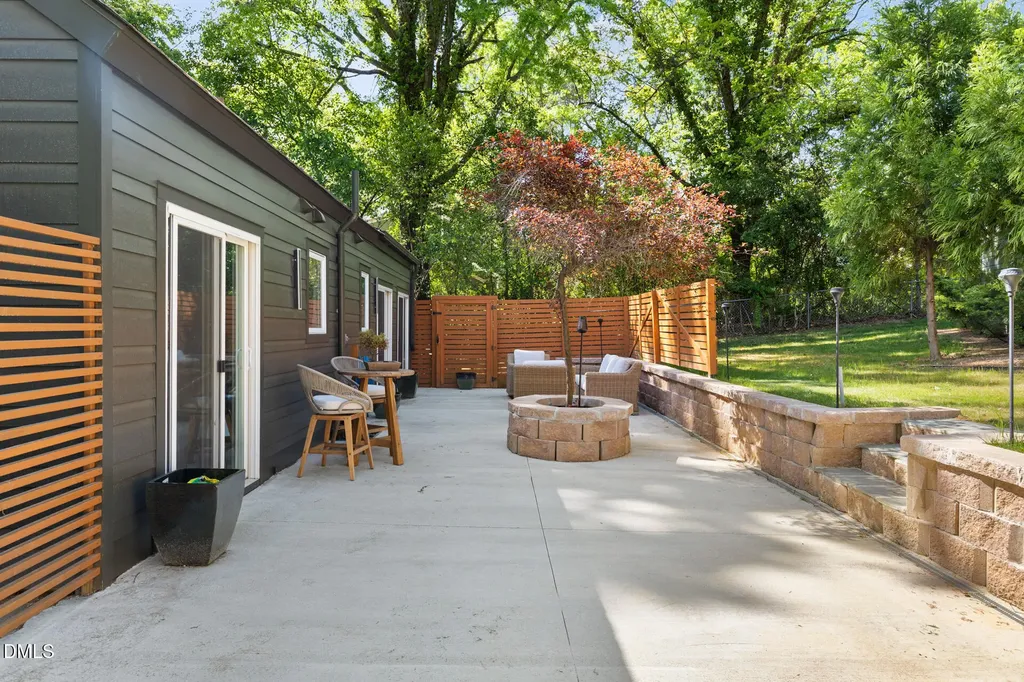 5208 Saddle Court Raleigh NC 27609