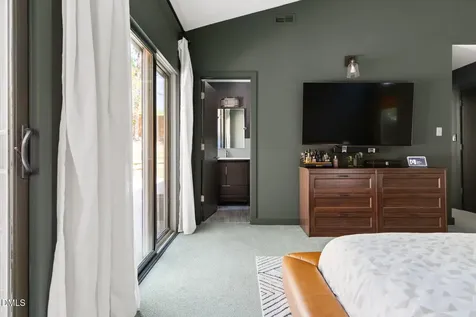 5208 Saddle Court Raleigh NC 27609