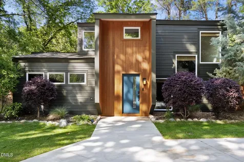 5208 Saddle Court Raleigh NC 27609