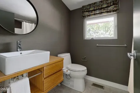 5208 Saddle Court Raleigh NC 27609