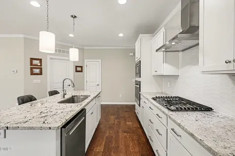 808 Churton Place Cary NC 27518