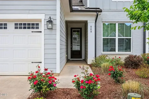 808 Churton Place Cary NC 27518
