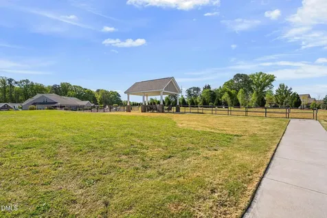 808 Churton Place Cary NC 27518