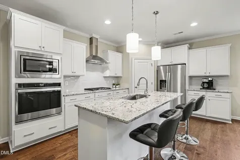 808 Churton Place Cary NC 27518