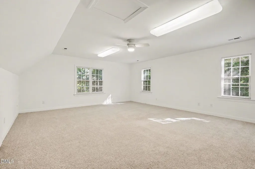 104 N Crabtree Knoll Chapel Hill NC 27514