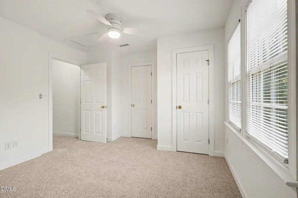 104 N Crabtree Knoll Chapel Hill NC 27514