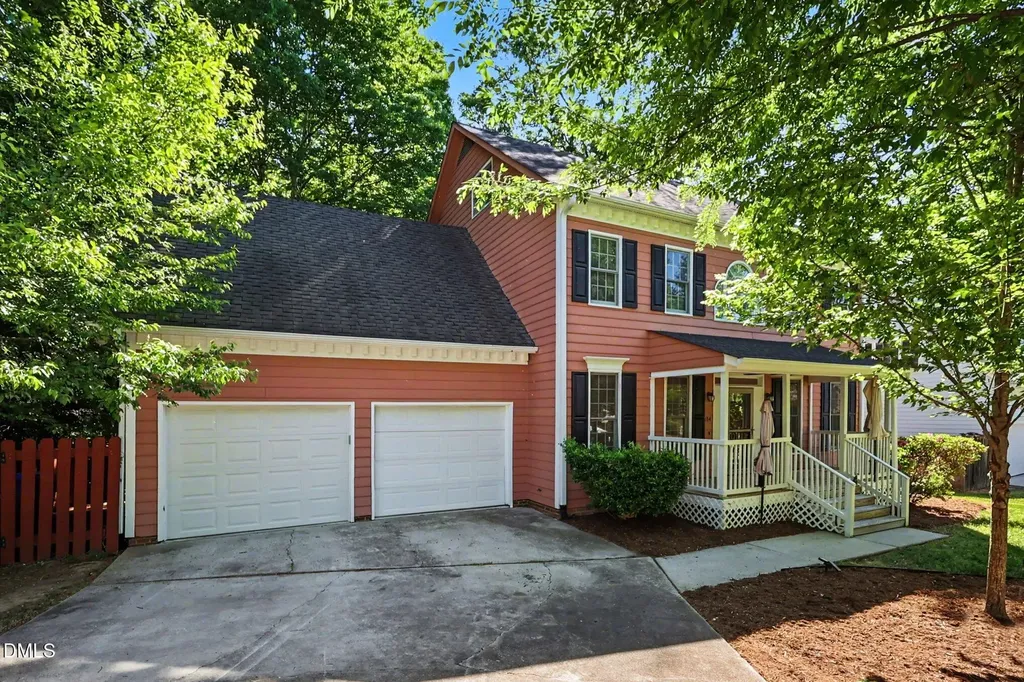 104 N Crabtree Knoll Chapel Hill NC 27514