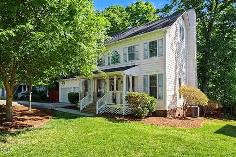 104 N Crabtree Knoll Chapel Hill NC 27514