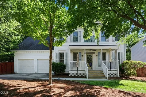 104 N Crabtree Knoll Chapel Hill NC 27514