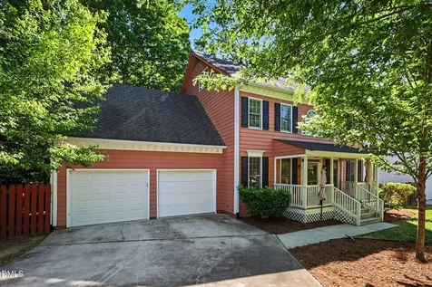 104 N Crabtree Knoll Chapel Hill NC 27514