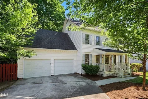 104 N Crabtree Knoll Chapel Hill NC 27514
