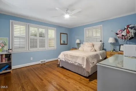 809 Lake Boone Trail Raleigh NC 27607