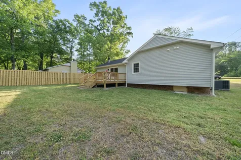 142 W Haywood Street Wendell NC 27591