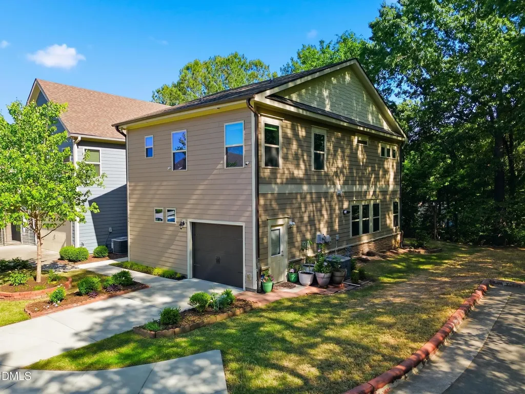 1041 Cotulla Drive Morrisville NC 27560