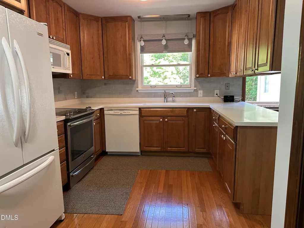 5201 Pine Drive Raleigh NC 27606