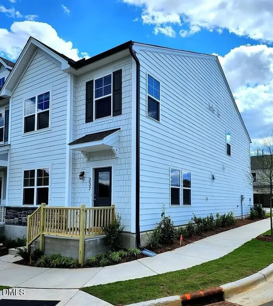 237 Truss Bridge Street Fuquay Varina NC 27526