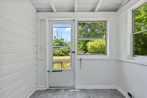 3373 Maple Avenue Burlington NC 27215