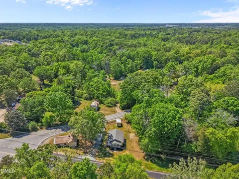 3373 Maple Avenue Burlington NC 27215
