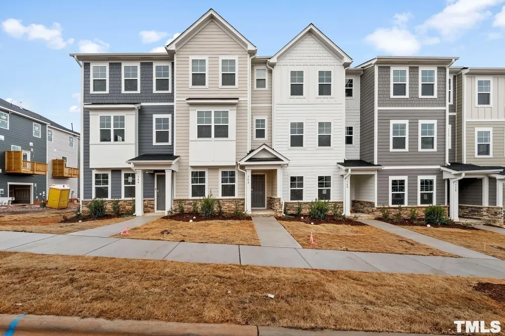 742 Cormiche Lane Wake Forest NC 27587