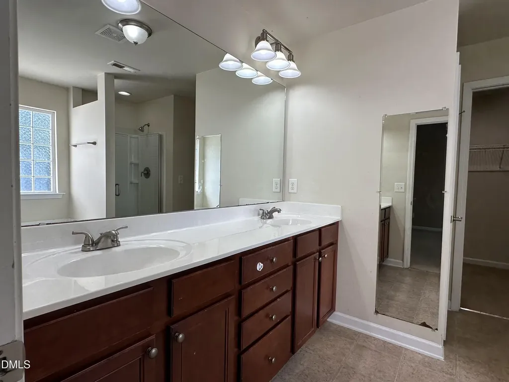 105 Hammond Wood Place Morrisville NC 27560