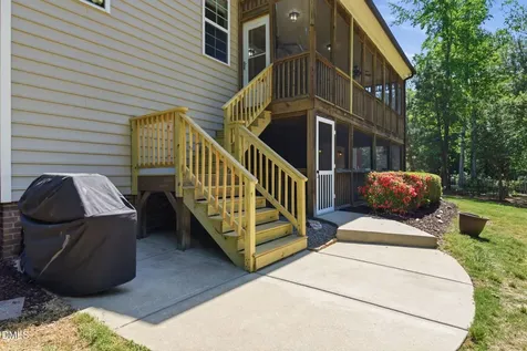 8104 Crookneck Drive Angier NC 27501