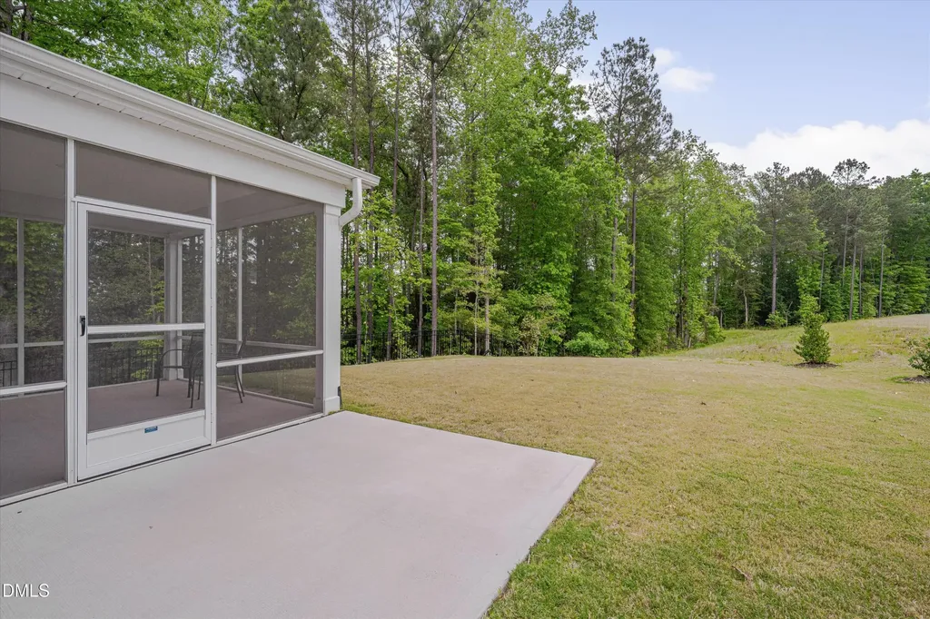 2516 Pikes Peak Drive Raleigh NC 27616