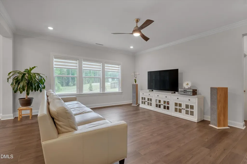 2516 Pikes Peak Drive Raleigh NC 27616