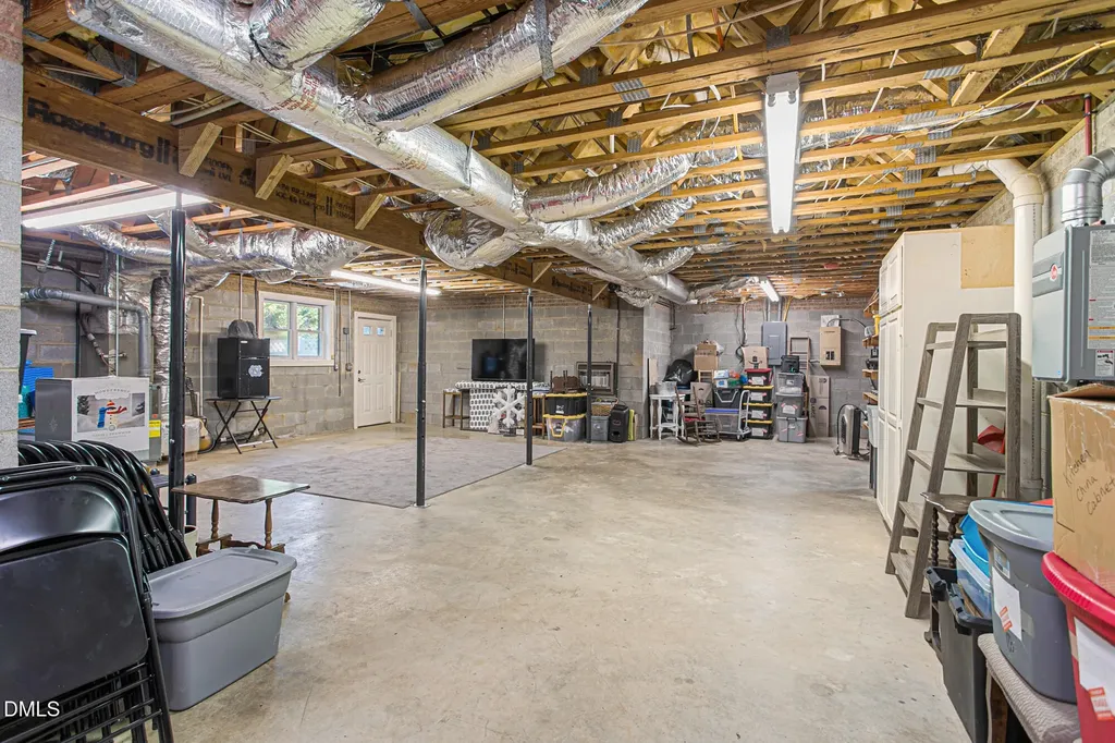 3862 Phillips Chapel Road Haw River NC 27258