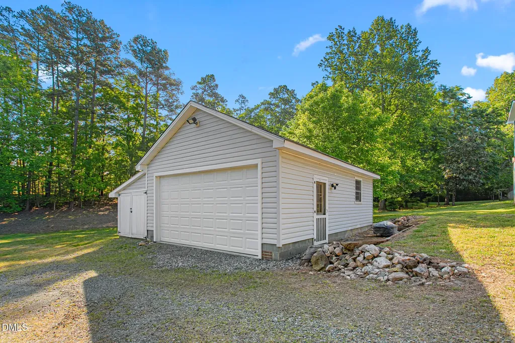 3862 Phillips Chapel Road Haw River NC 27258