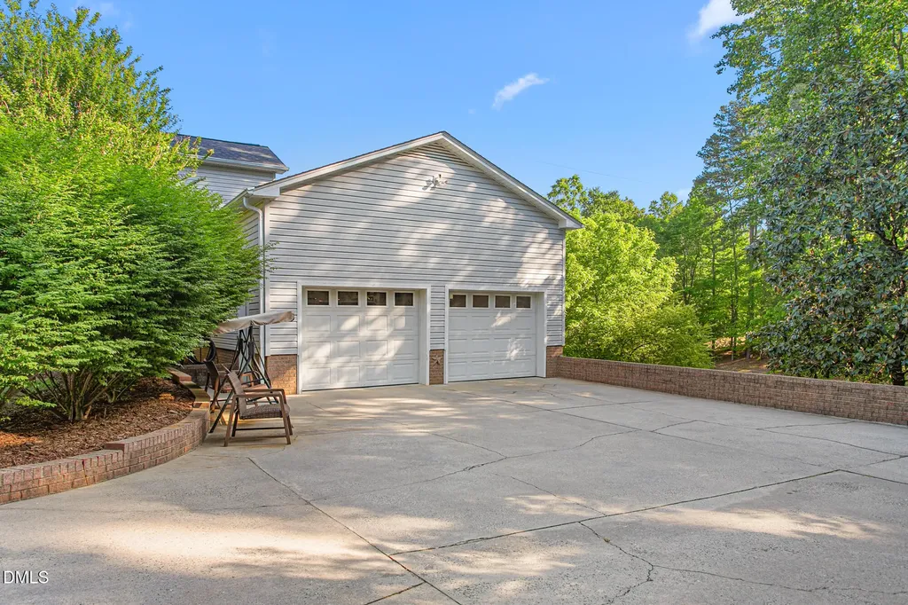3862 Phillips Chapel Road Haw River NC 27258