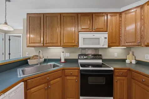 5812 Crimson Court Mebane NC 27302