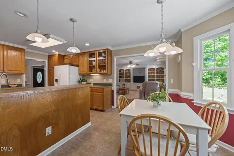 5812 Crimson Court Mebane NC 27302