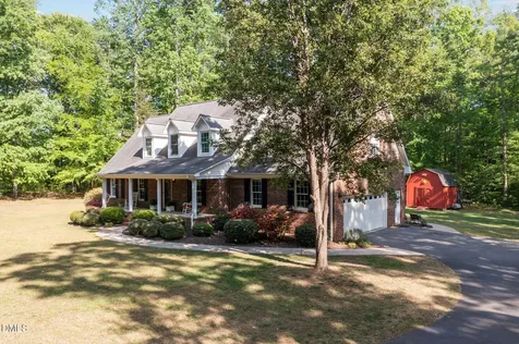 5812 Crimson Court Mebane NC 27302