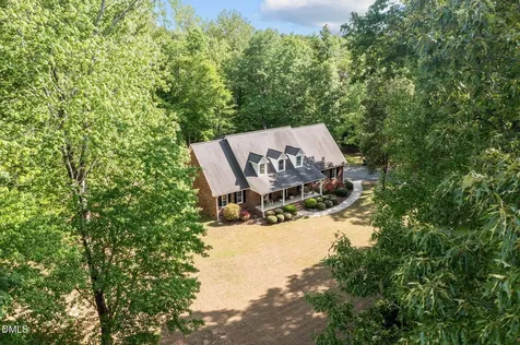 5812 Crimson Court Mebane NC 27302