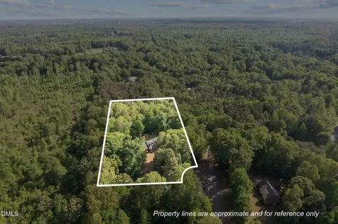 5812 Crimson Court Mebane NC 27302