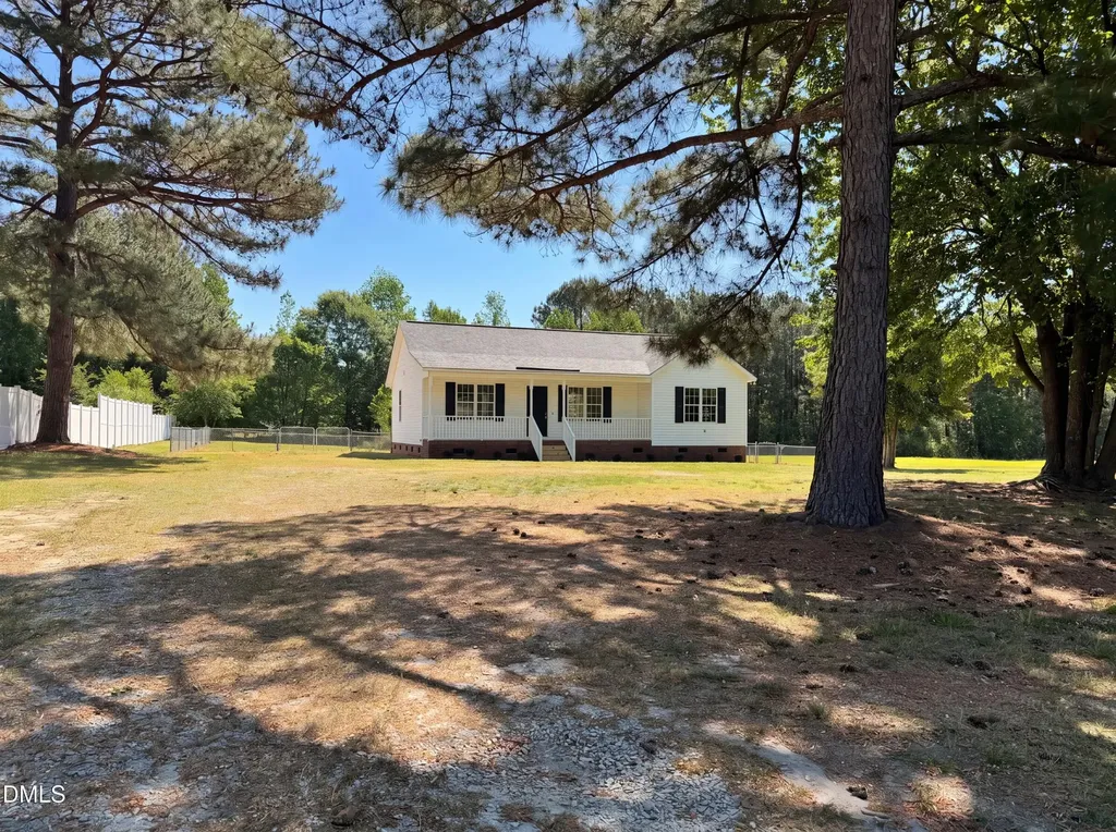 153 Sommerset Drive Clayton NC 27520