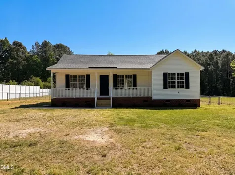 153 Sommerset Drive Clayton NC 27520