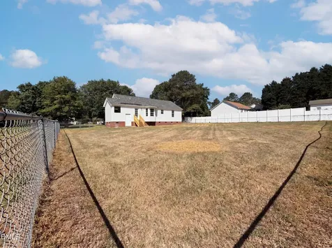 153 Sommerset Drive Clayton NC 27520