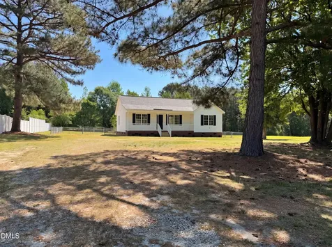 153 Sommerset Drive Clayton NC 27520