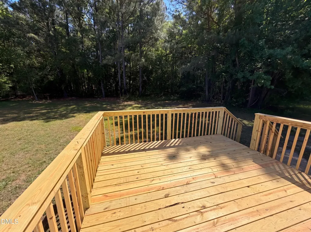 131 Sommerset Drive Clayton NC 27520