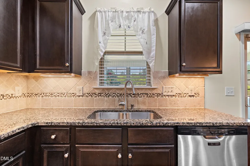382 Naples Lane Clayton NC 27527