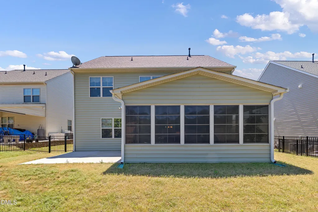 382 Naples Lane Clayton NC 27527