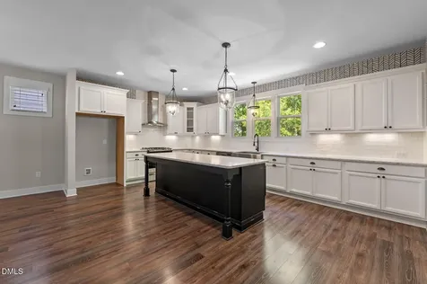436 Skybluff Circle Fuquay Varina NC 27526